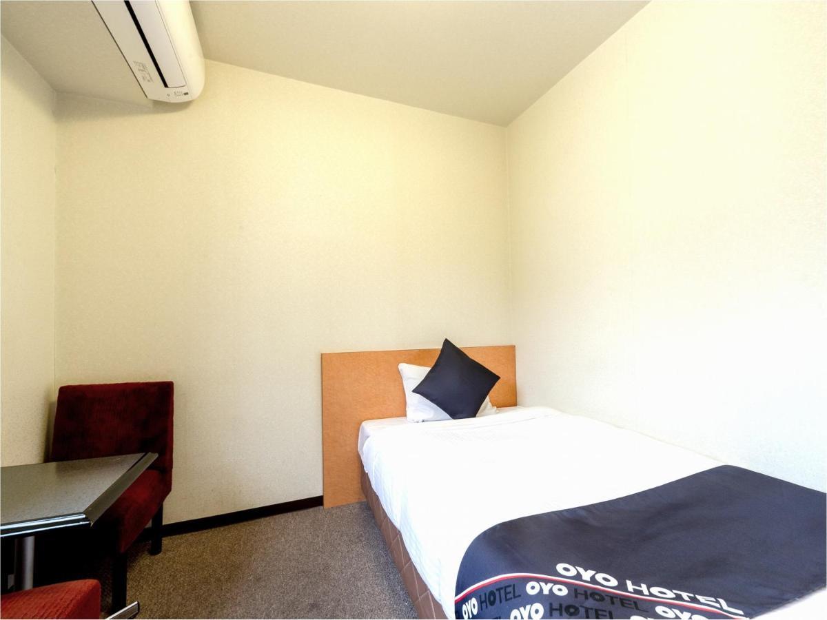 Business Hotel Yanagi Kitakyushu Kokura מראה חיצוני תמונה