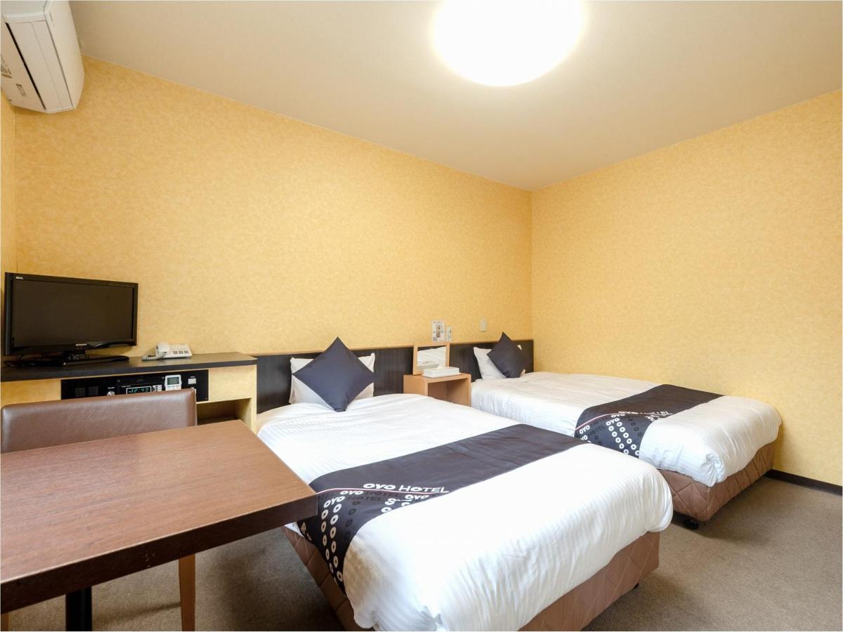 Business Hotel Yanagi Kitakyushu Kokura מראה חיצוני תמונה